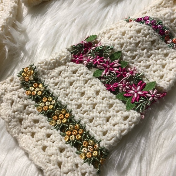 🌻SOLD🌻 Free People cropped crochet floral cardi - Picture 8 of 8